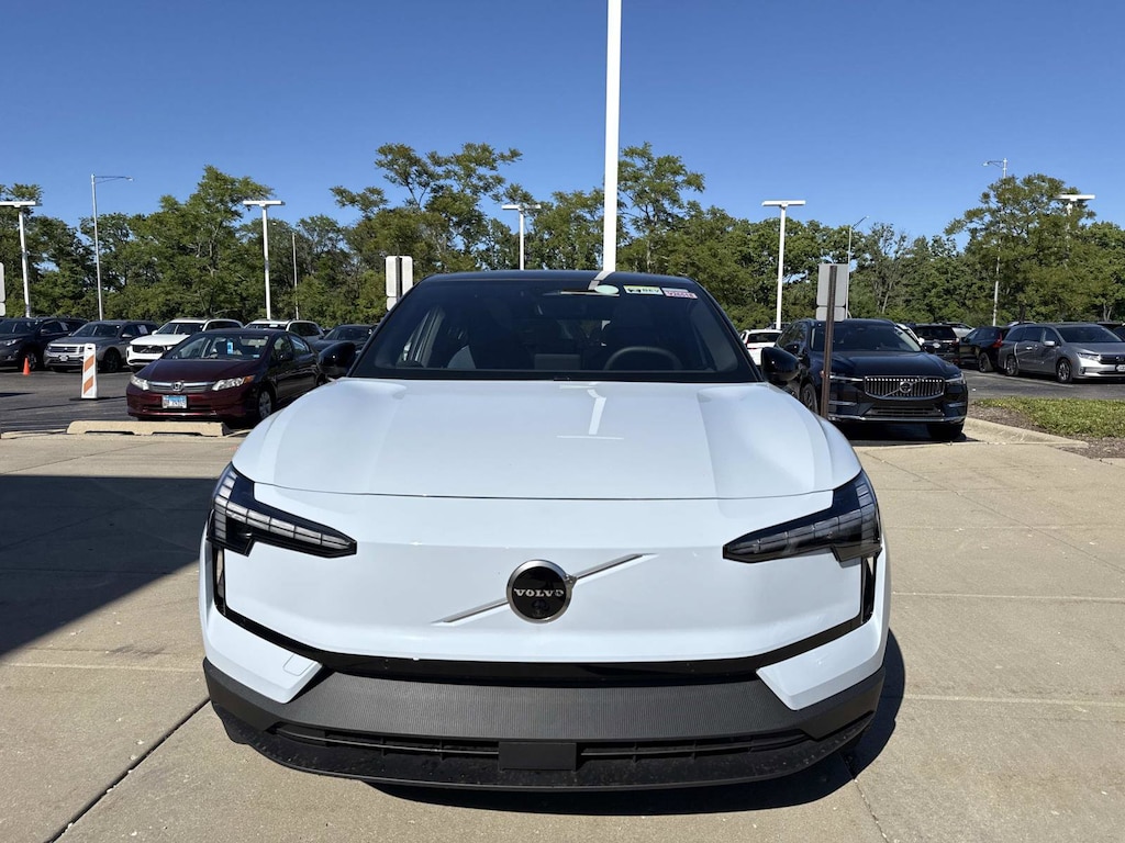 New 2026 Volvo EX30 Twin Motor Ultra SUV
