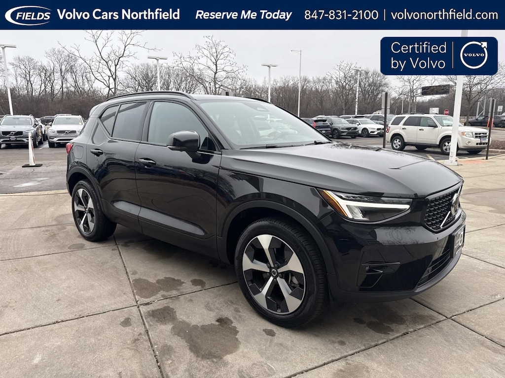 Certified 2025 Volvo XC40 B5 Plus Dark Theme SUV