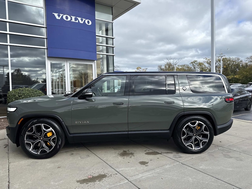 Used 2022 Rivian R1S Launch Edition SUV