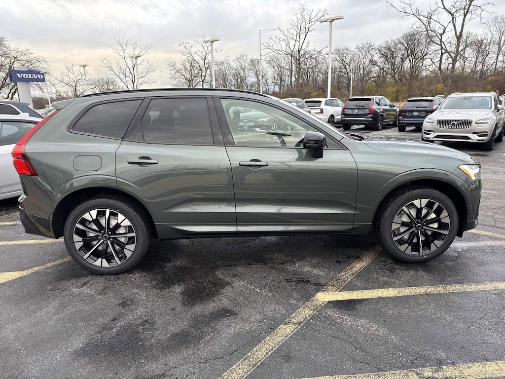 New 2026 Volvo XC60 B5 Plus SUV