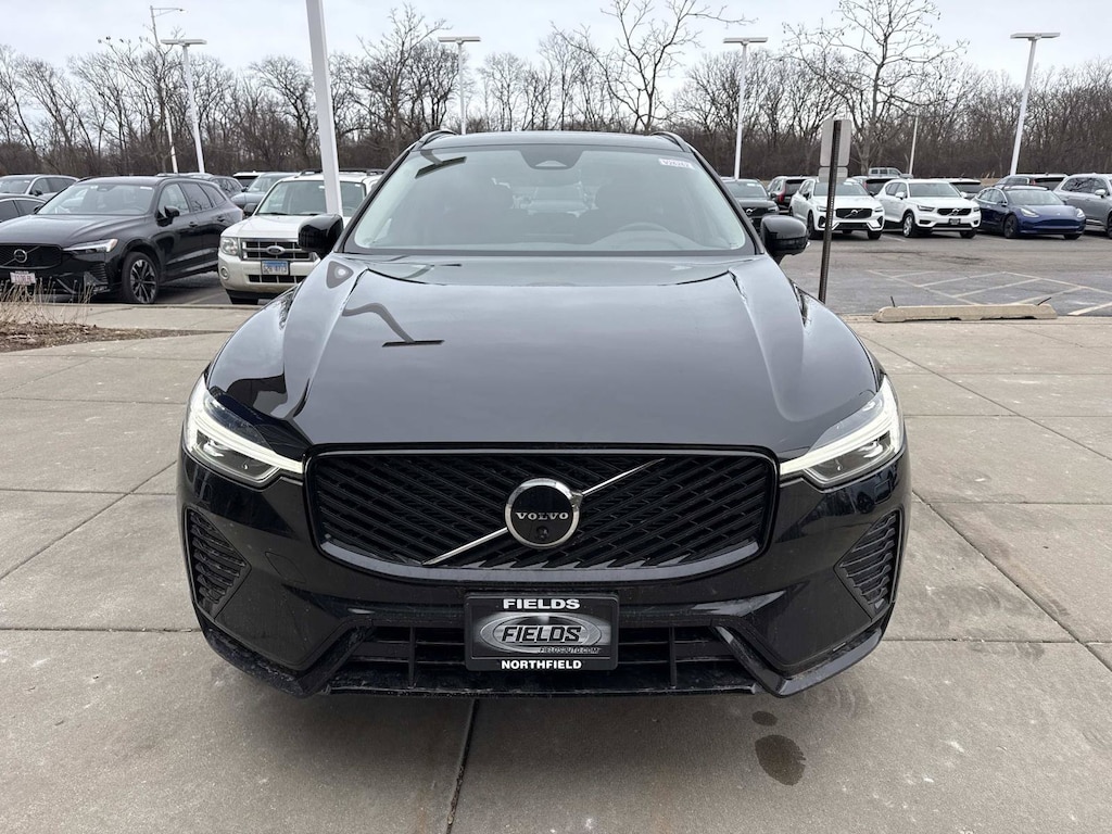 New 2026 Volvo XC60 B5 Plus SUV