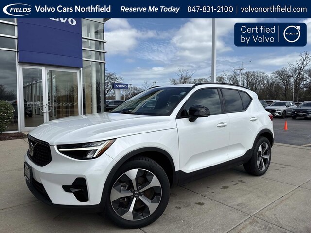 2023 Volvo XC40 B5 Plus Dark Theme SUV