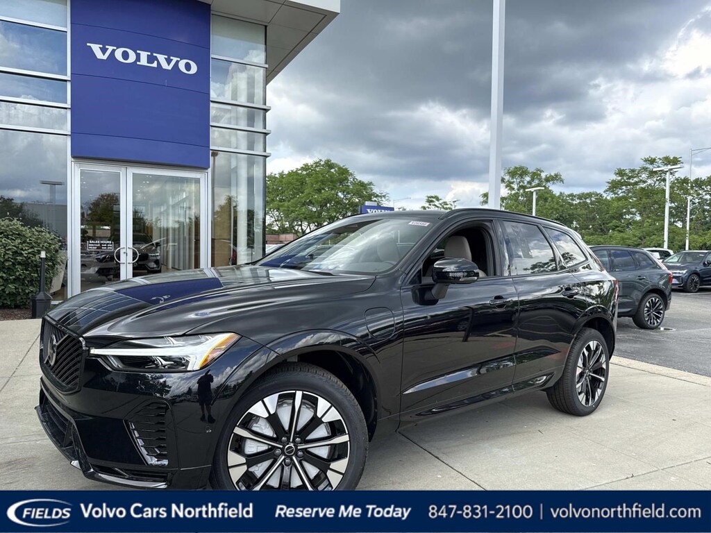 New 2026 Volvo XC60 plug-in hybrid T8 Plus SUV