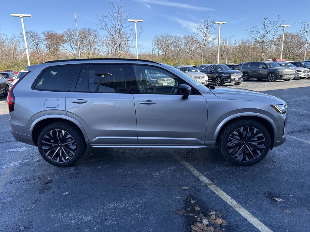 New 2026 Volvo XC90 B6 Ultra Dark Theme 7-Seater SUV