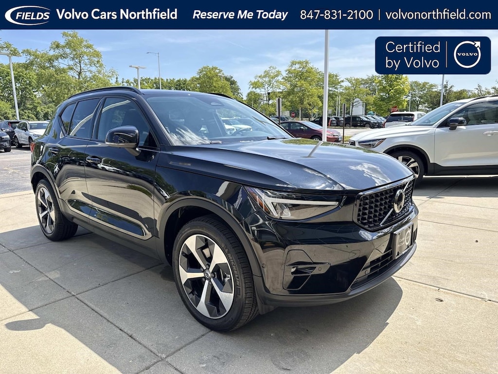 Certified 2025 Volvo XC40 B5 Plus Dark Theme SUV