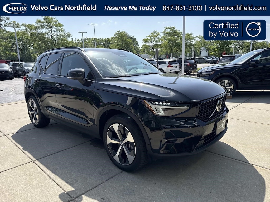 Certified 2023 Volvo XC40 B5 Plus Dark Theme SUV