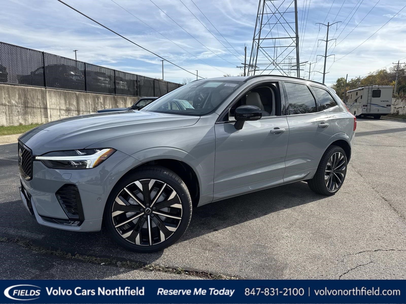 2026 Volvo XC60 Ultra's photo