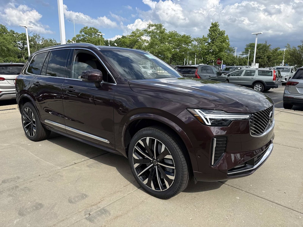 New 2026 Volvo XC90 plug-in hybrid T8 Plus 7-Seater SUV