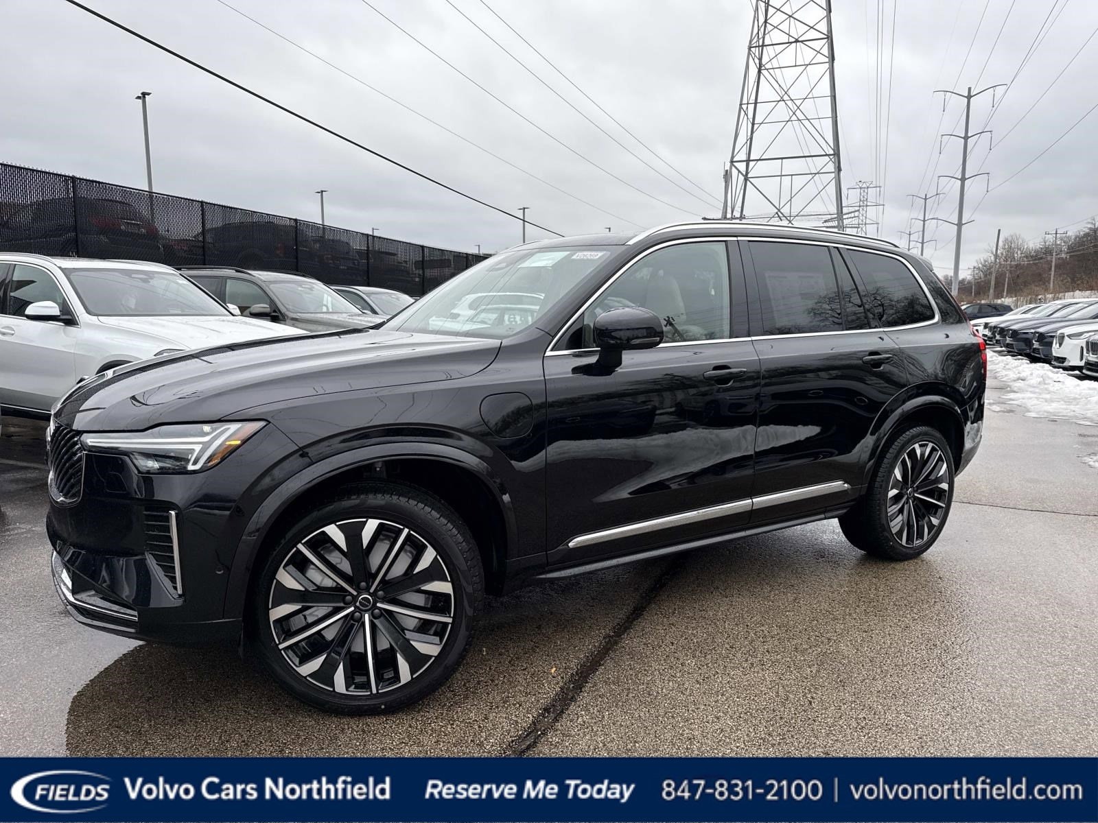 2026 Volvo XC90 Plus's photo