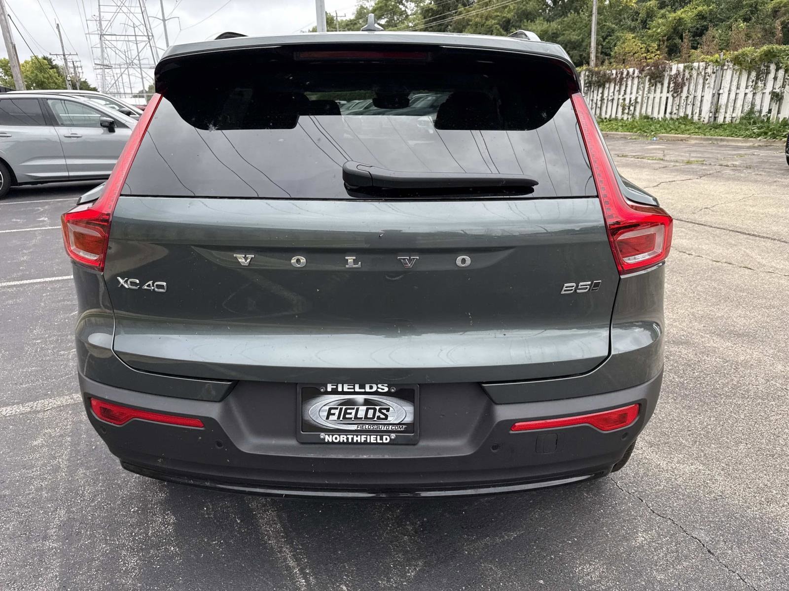 2026 Volvo XC40 Ultra - Photo 6
