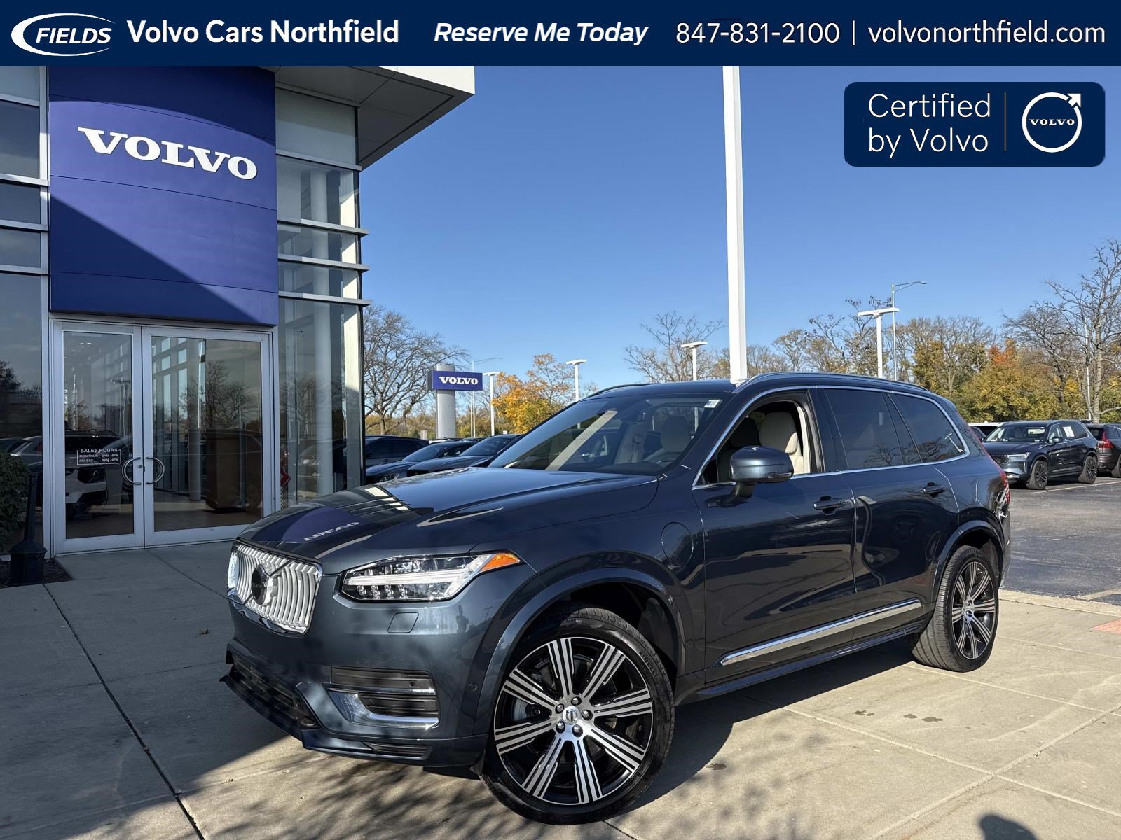 Certified 2025 Volvo XC90 plug-in hybrid T8 Plus SUV