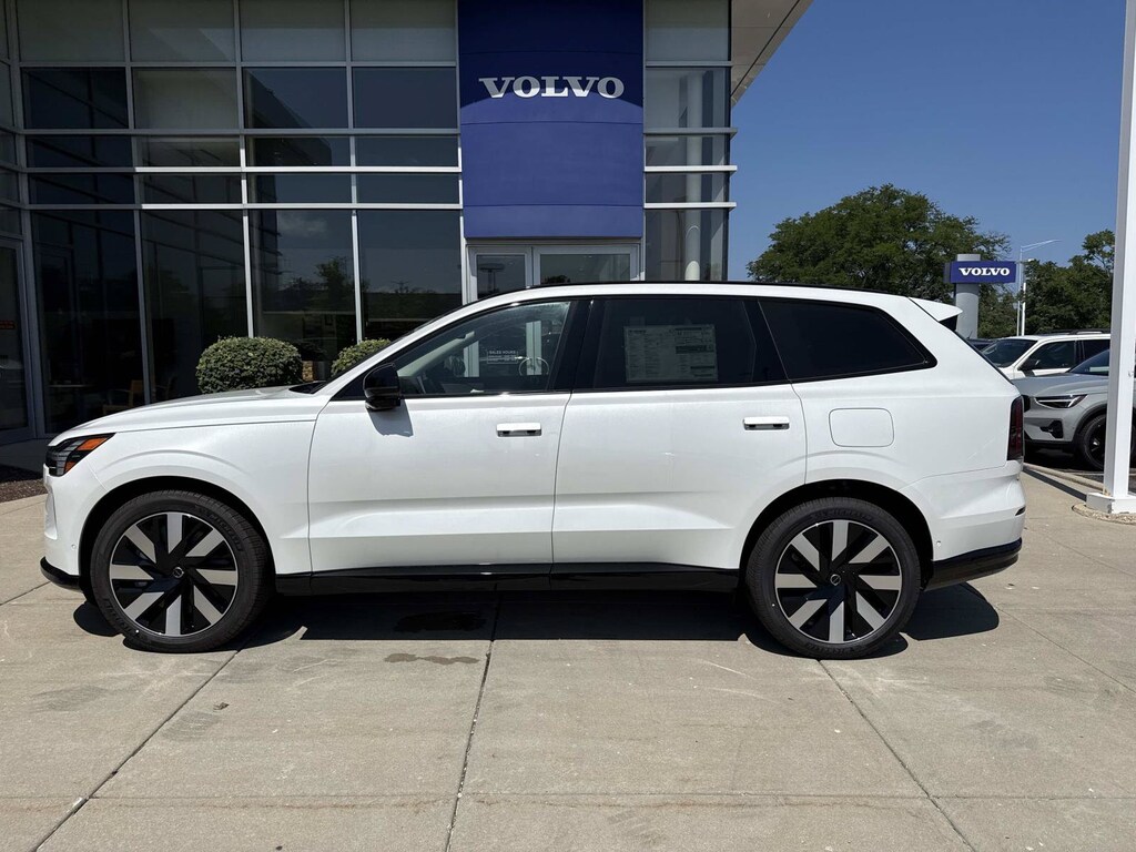 New 2026 Volvo EX90 Twin Motor Ultra 7-Seater SUV