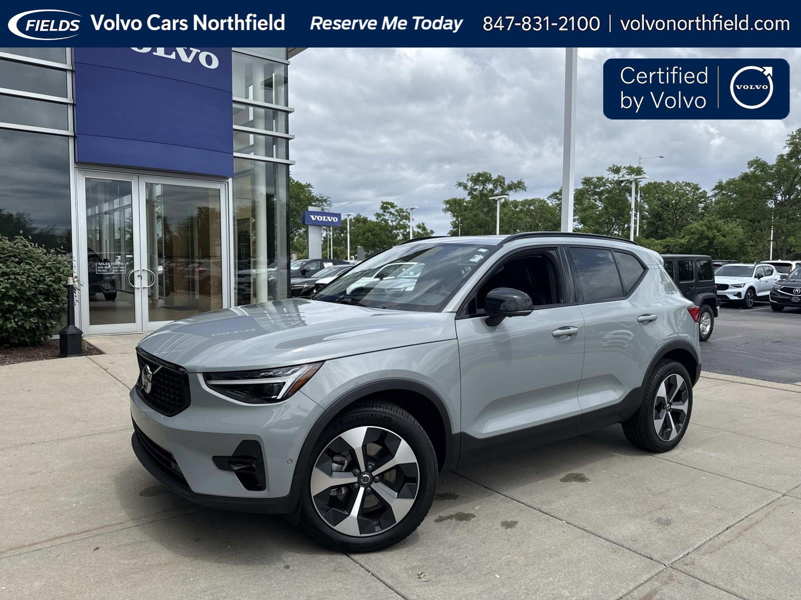 2026 Volvo XC40 SUV 