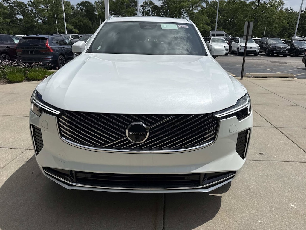 New 2026 Volvo XC90 B6 Plus 7-Seater SUV