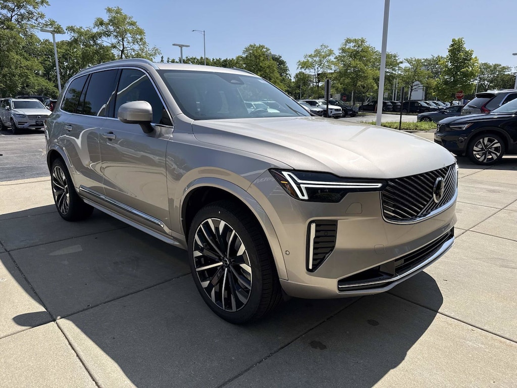 New 2026 Volvo XC90 plug-in hybrid T8 Plus 7-Seater SUV