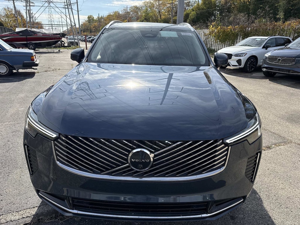 New 2026 Volvo XC90 B6 Plus 7-Seater SUV