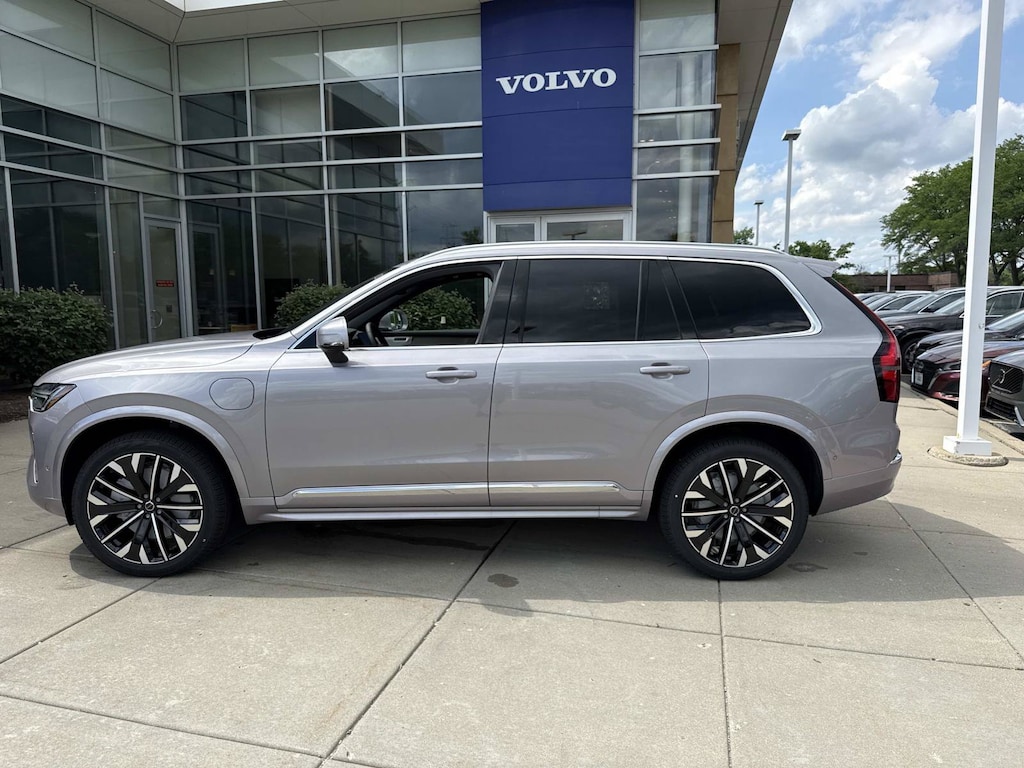 New 2026 Volvo XC90 plug-in hybrid T8 Ultra 6-Seater SUV