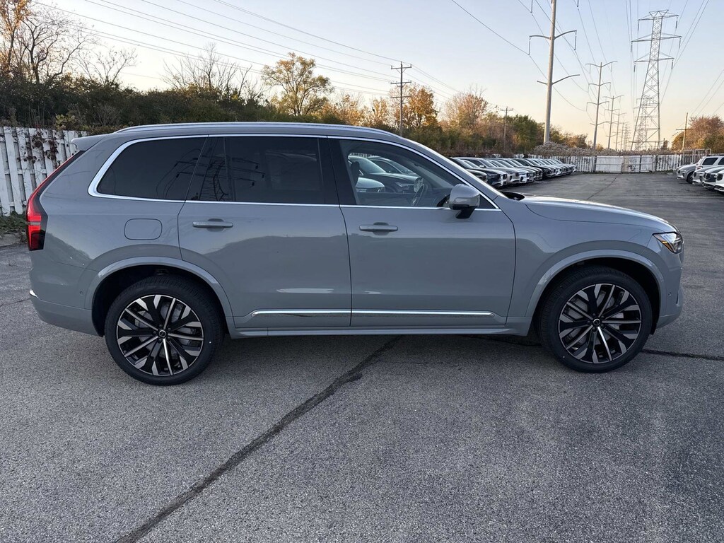 New 2026 Volvo XC90 B6 Plus 7-Seater SUV