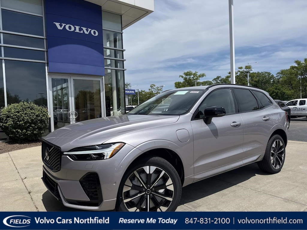 New 2026 Volvo XC60 plug-in hybrid T8 Plus SUV