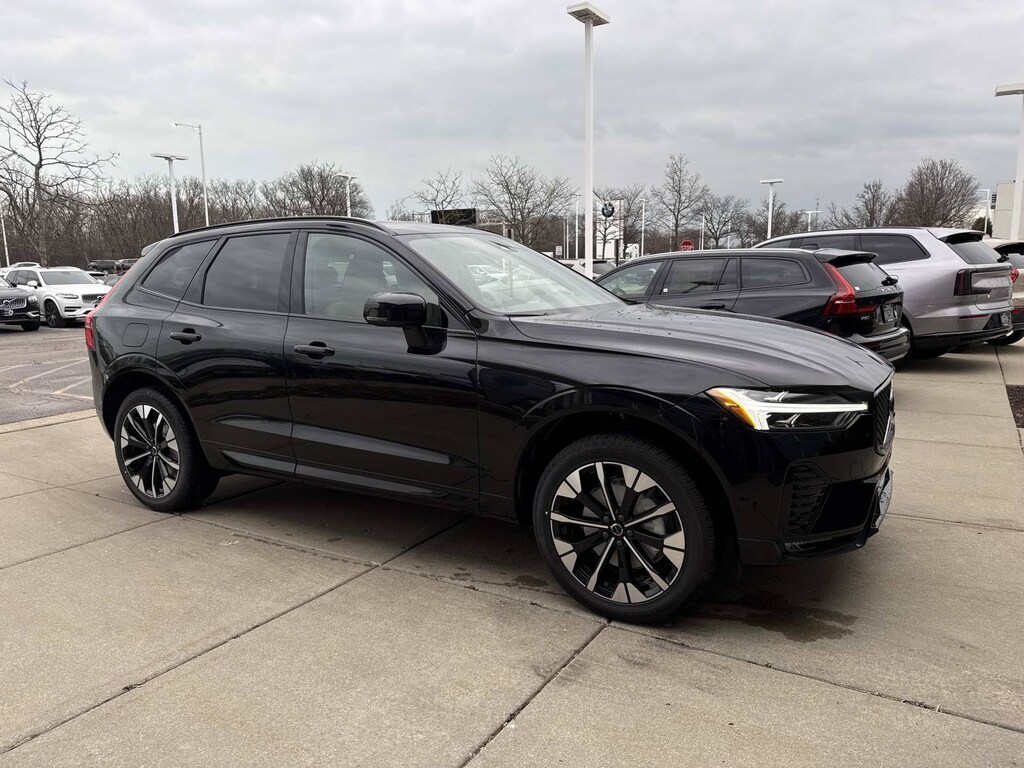 New 2026 Volvo XC60 B5 Plus SUV