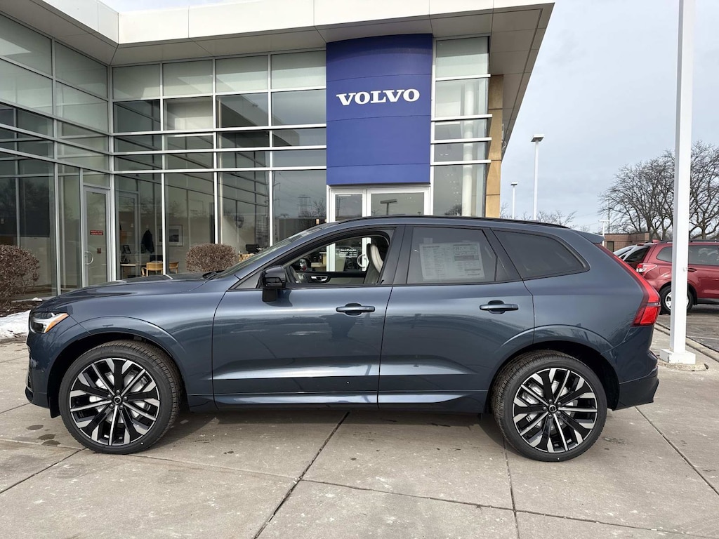 New 2026 Volvo XC60 B5 Ultra SUV