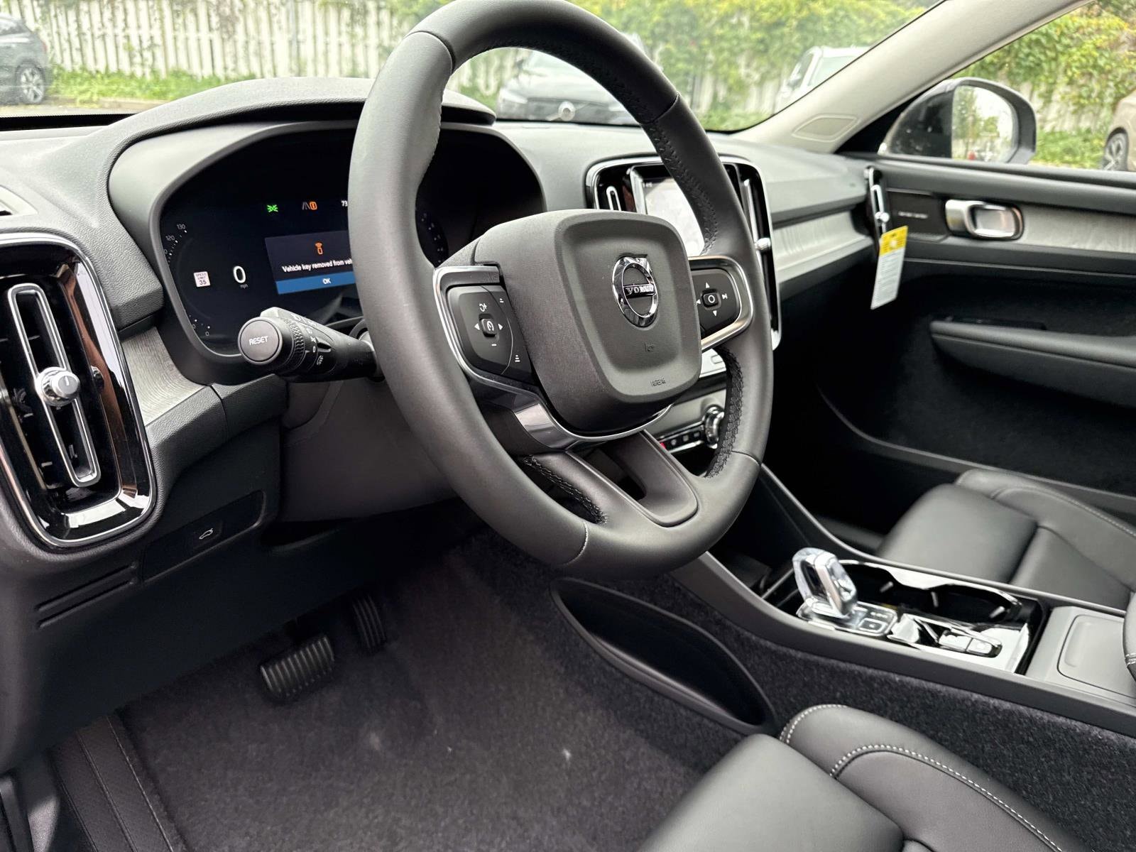 2026 Volvo XC40 Ultra - Photo 24