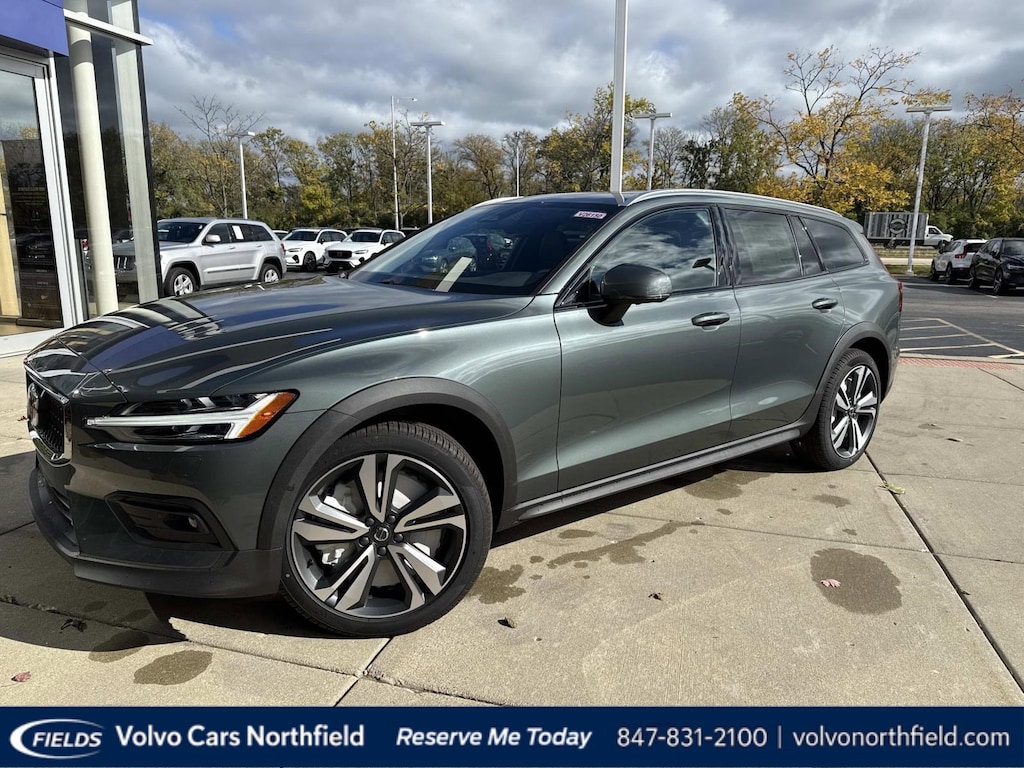 New 2026 Volvo V60 Cross Country B5 Plus Wagon