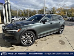 2026 Volvo V60 Cross Country B5 Plus AWD Wagon