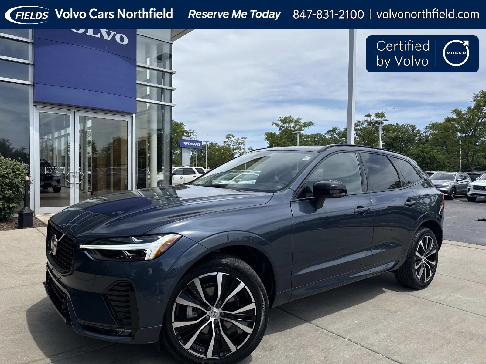 2023 Volvo XC60 B5 Core AWD's photo