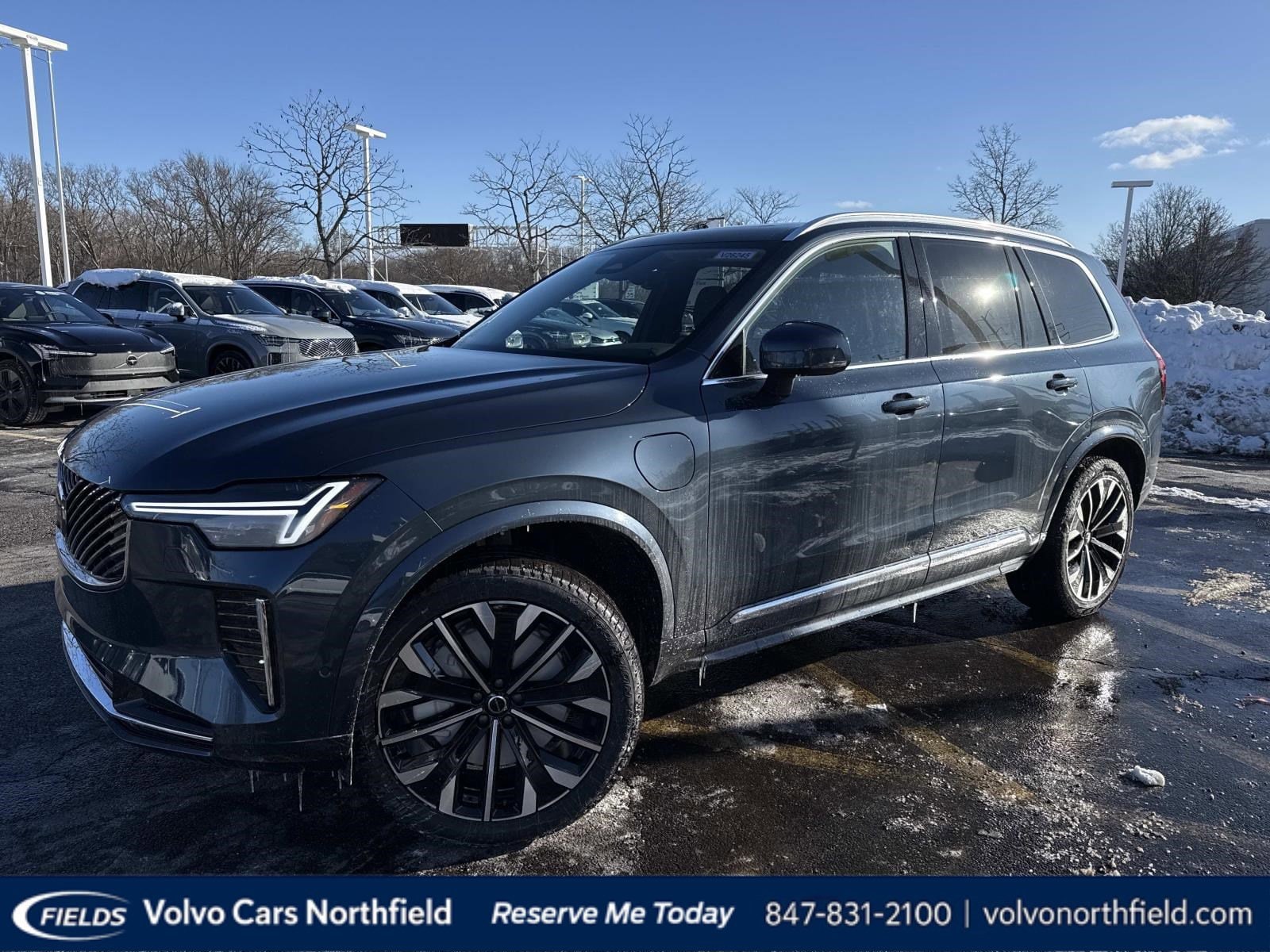 2026 Volvo XC90 Plus's photo