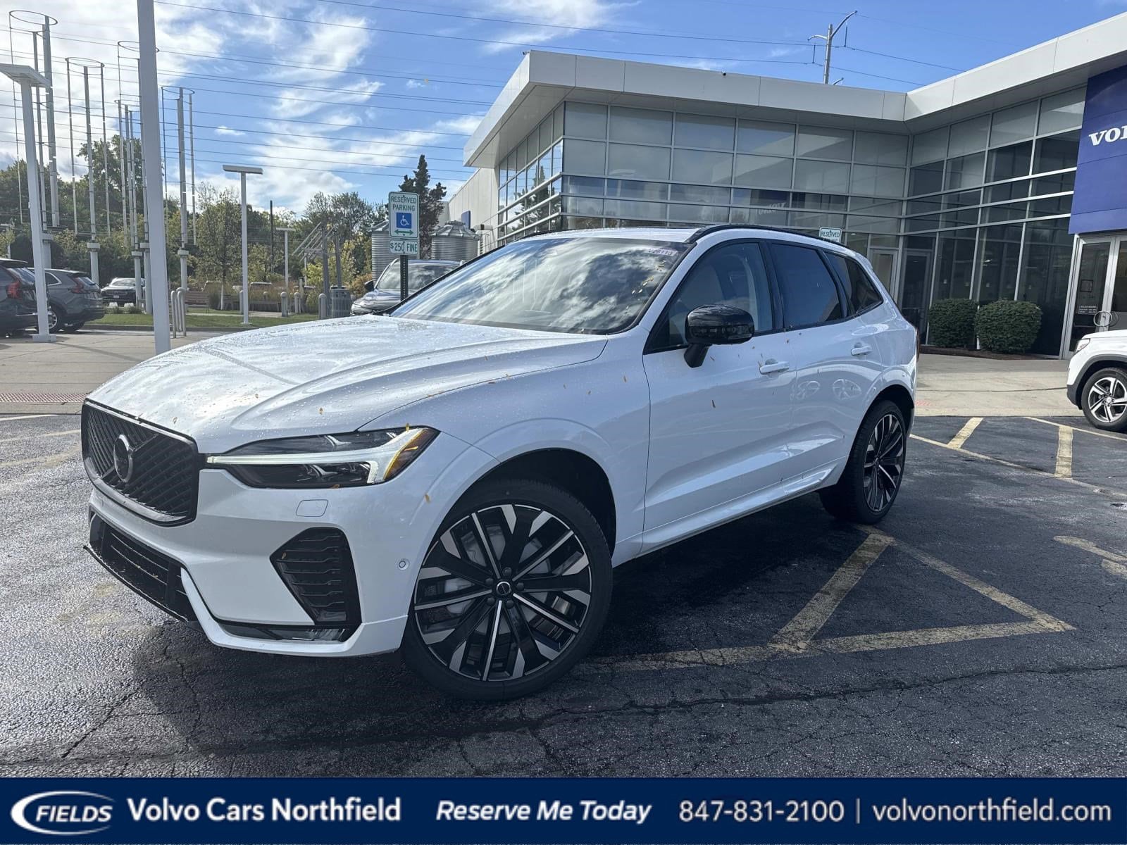 2026 Volvo XC60 Ultra's photo