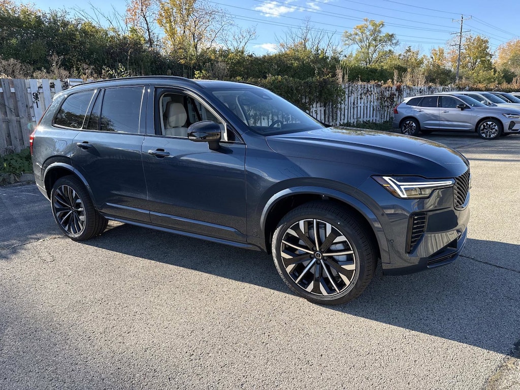 New 2026 Volvo XC90 B6 Ultra Dark Theme 7-Seater SUV