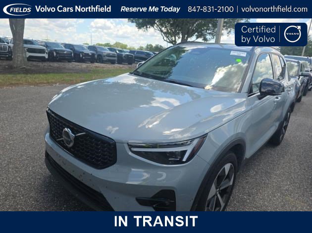 2026 Volvo XC40 B5 Plus Dark AWD's photo