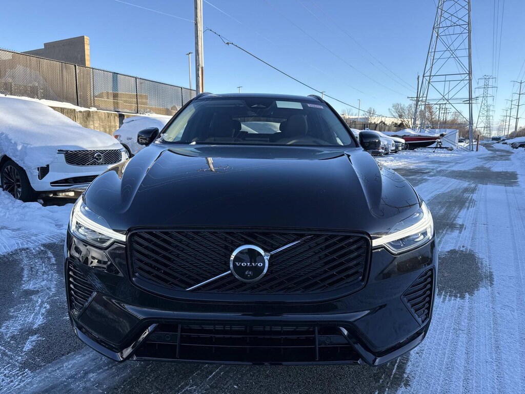 New 2026 Volvo XC60 B5 Plus SUV