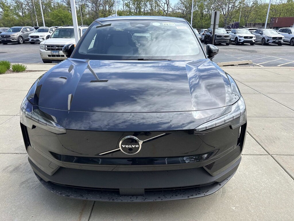 New 2026 Volvo EX30 Twin Motor Ultra SUV