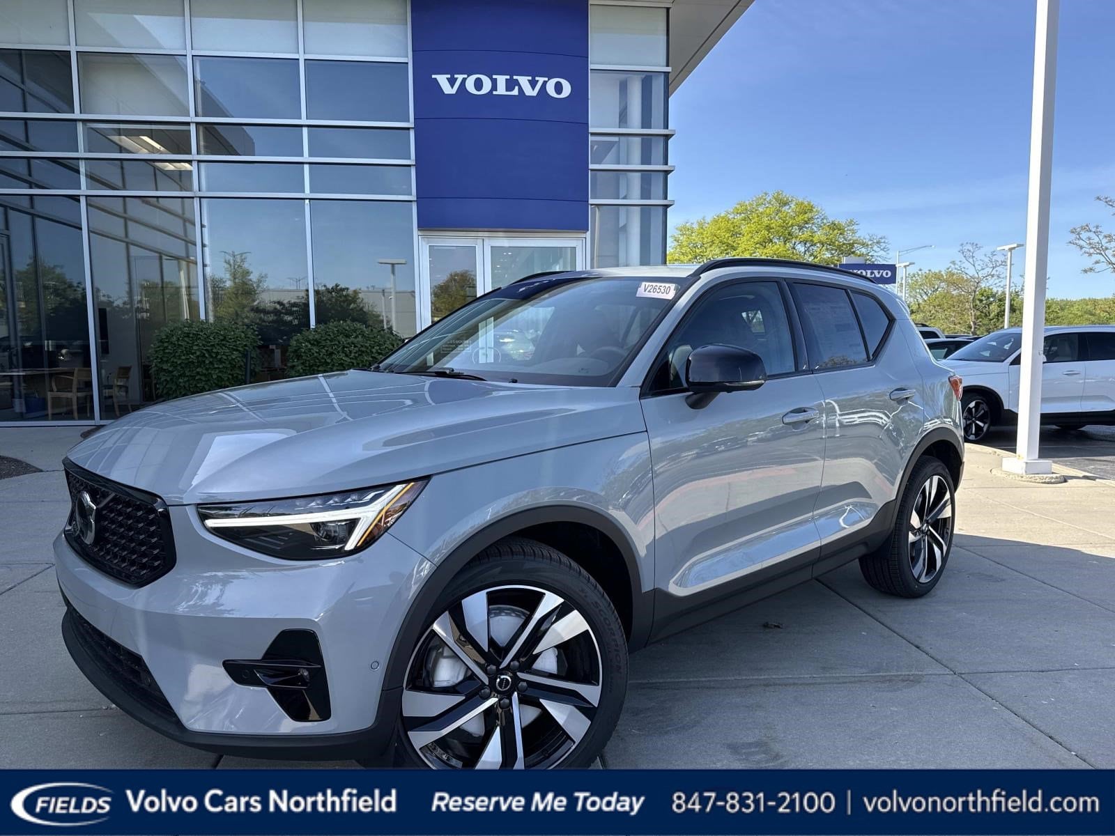 2026 Volvo XC40 B5 Plus Dark AWD's photo