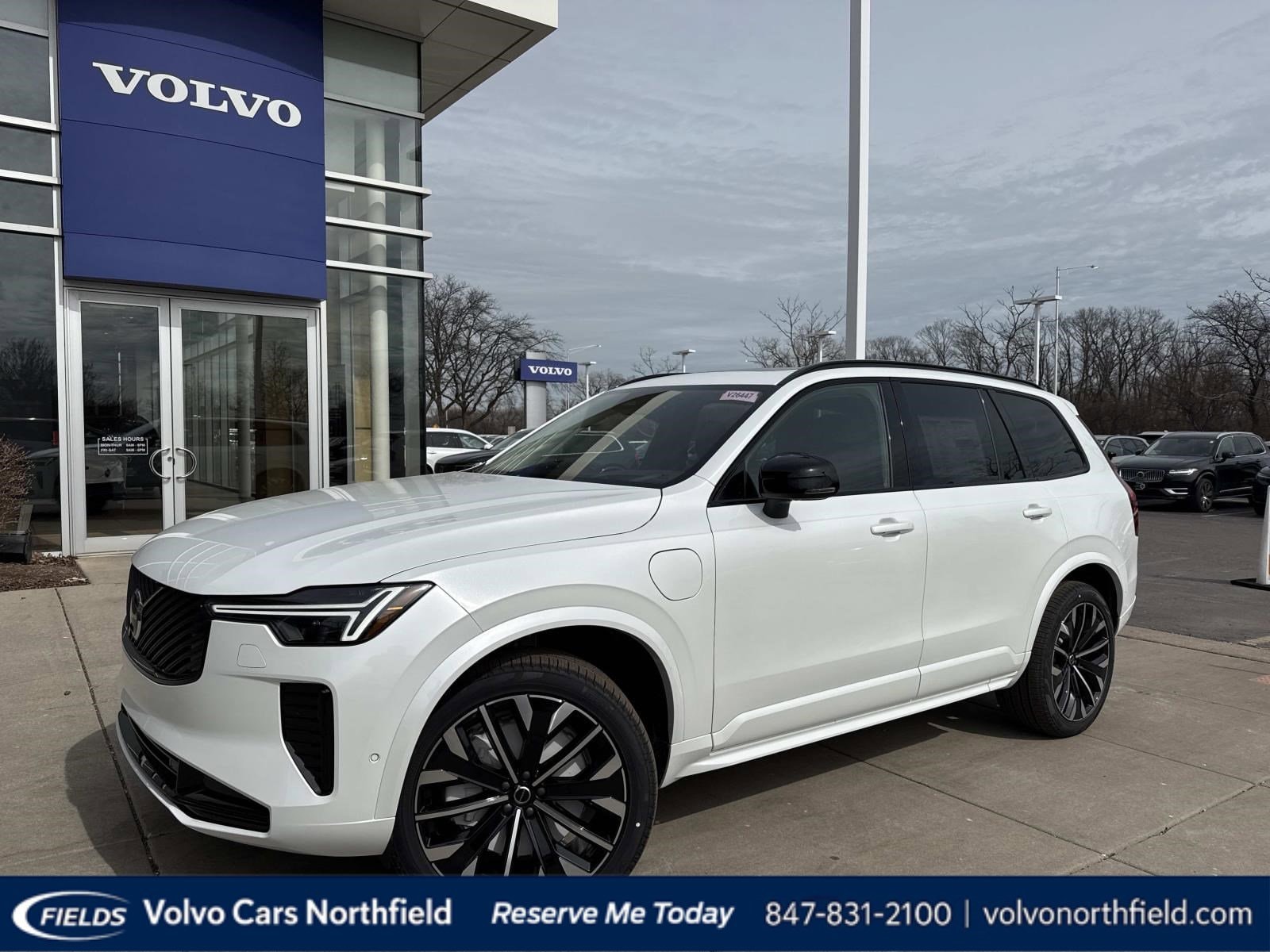 2026 Volvo XC90 T8 Recharge Ultra Dark 4WD's photo