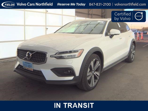 2025 Volvo V60 Cross Country B5 Plus AWD