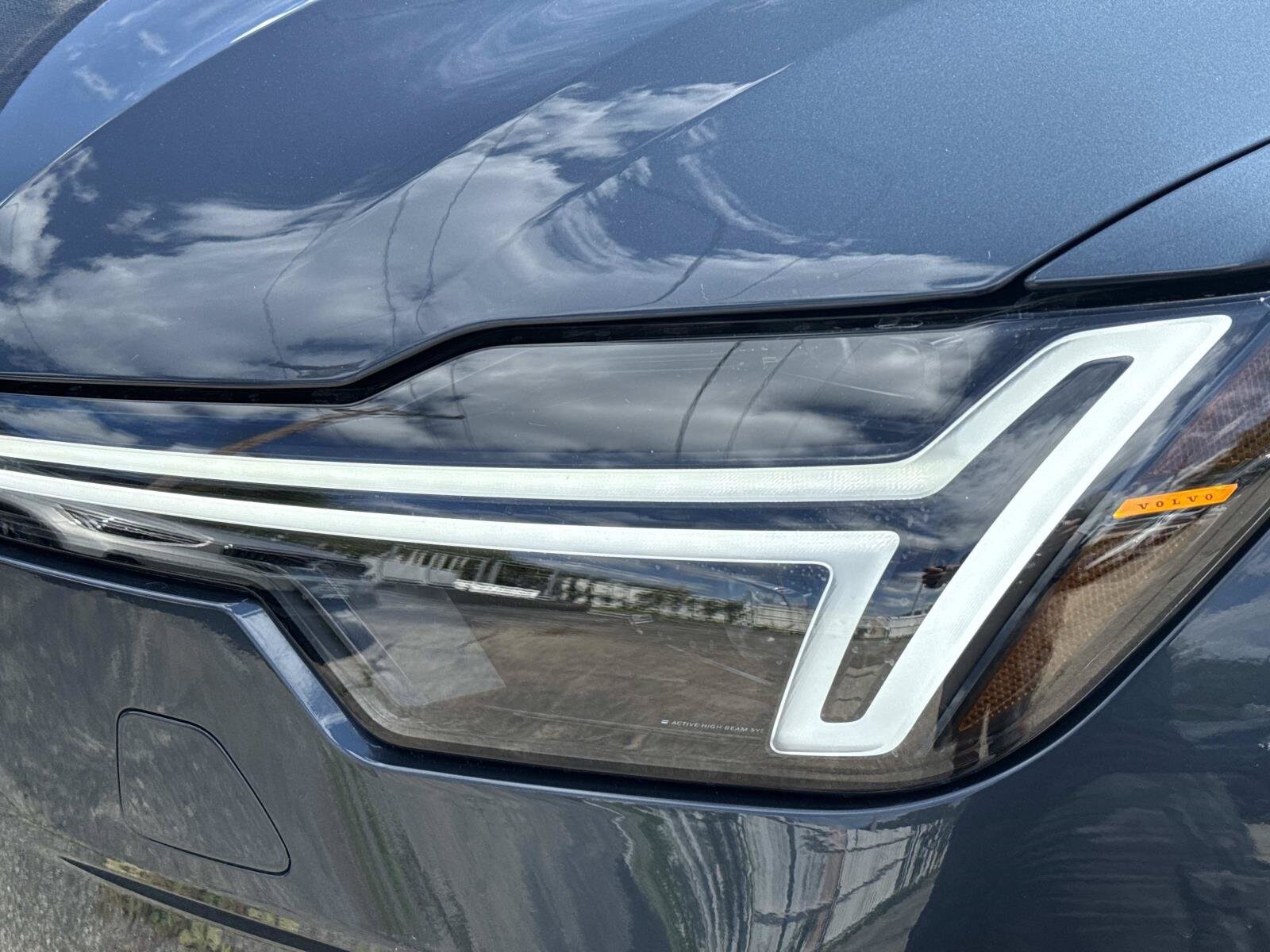 2026 Volvo XC90 Plus - Photo 9