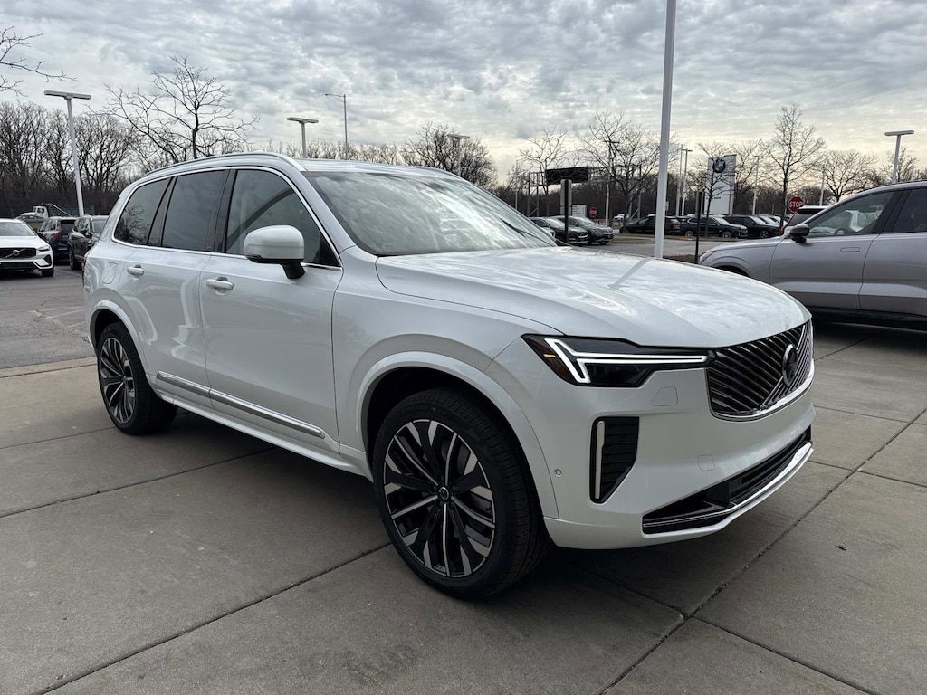 New 2026 Volvo XC90 plug-in hybrid T8 Ultra 7-Seater SUV