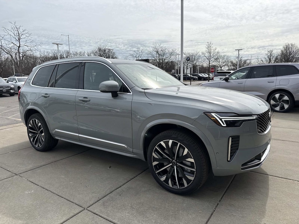 New 2026 Volvo XC90 B6 Plus 7-Seater SUV