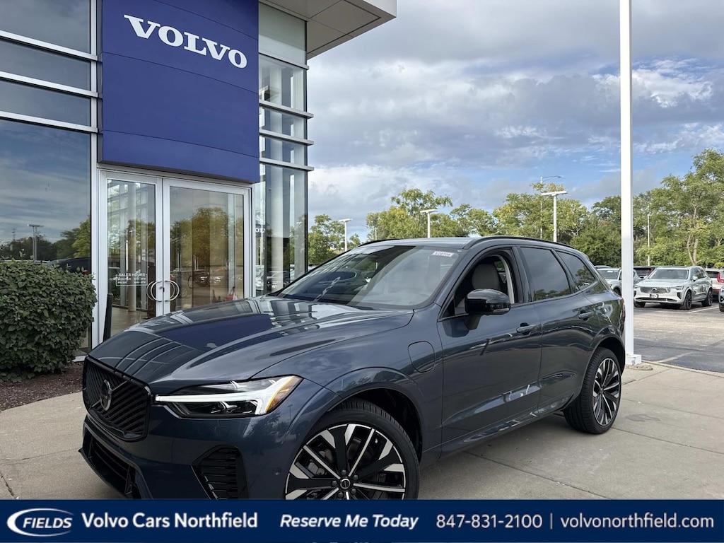 New 2026 Volvo XC60 plug-in hybrid T8 Ultra SUV