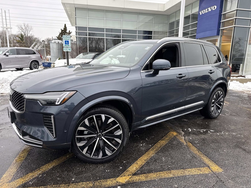 Certified 2025 Volvo XC90 B6 Plus 7-Seater SUV