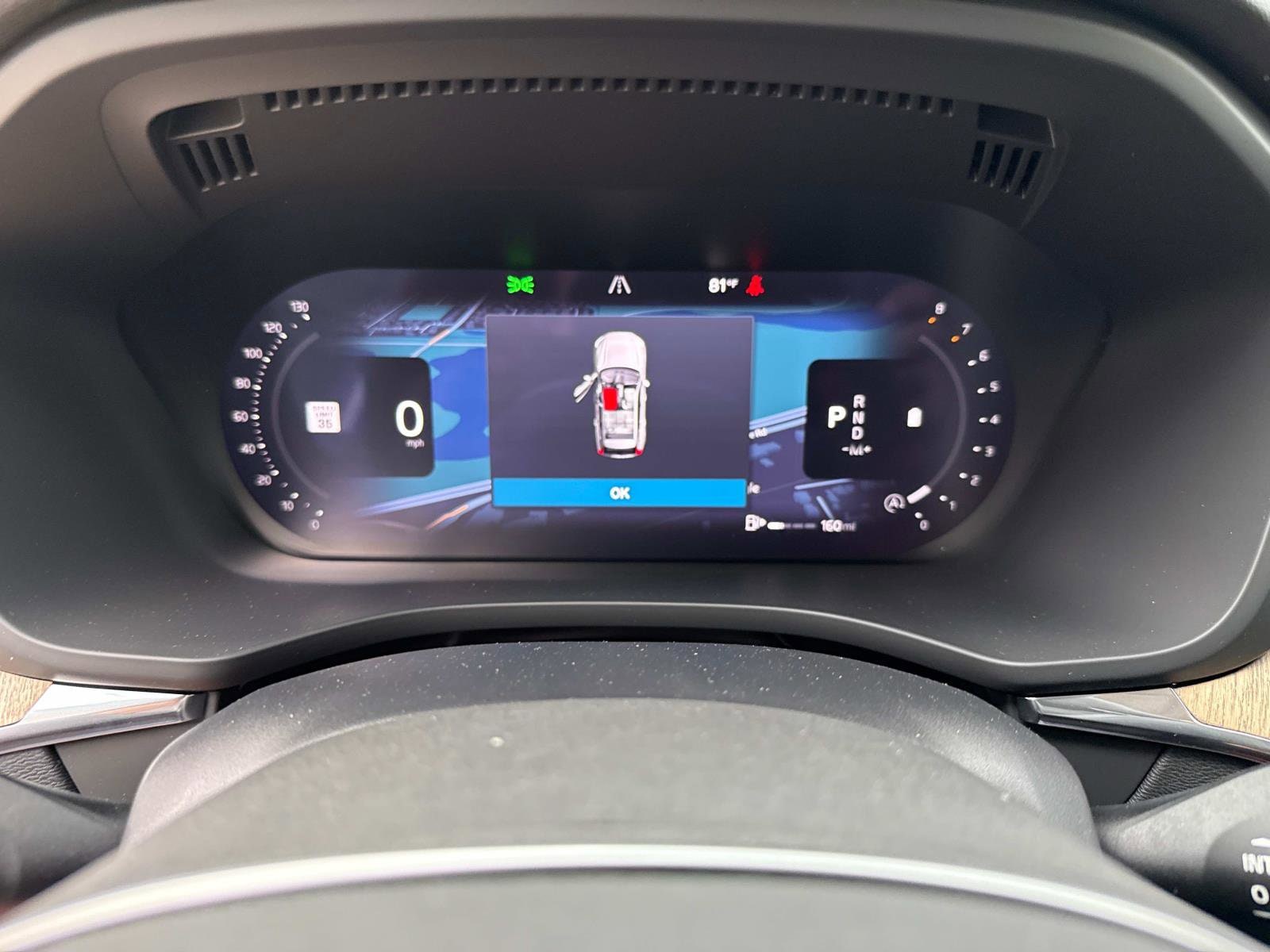 2026 Volvo XC60 Plus - Photo 32