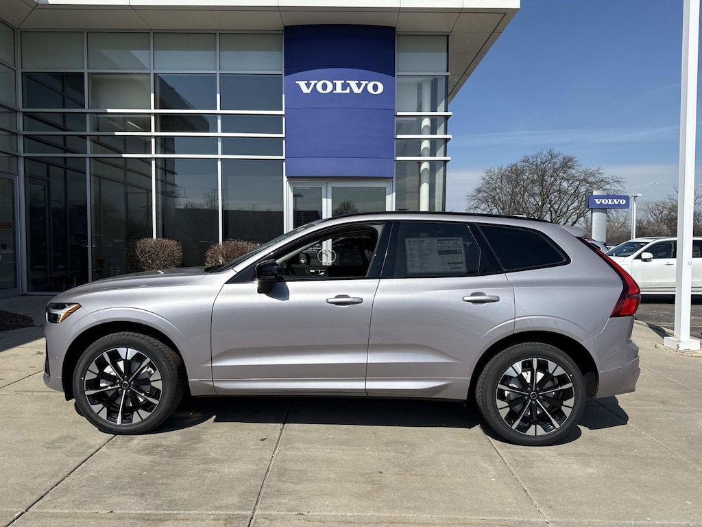 New 2026 Volvo XC60 B5 Plus SUV