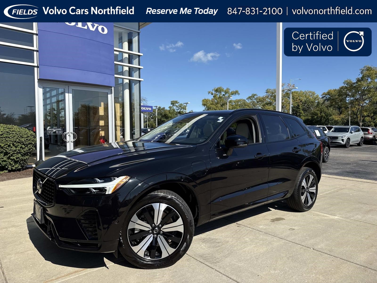 2025 Volvo XC60 Plus
