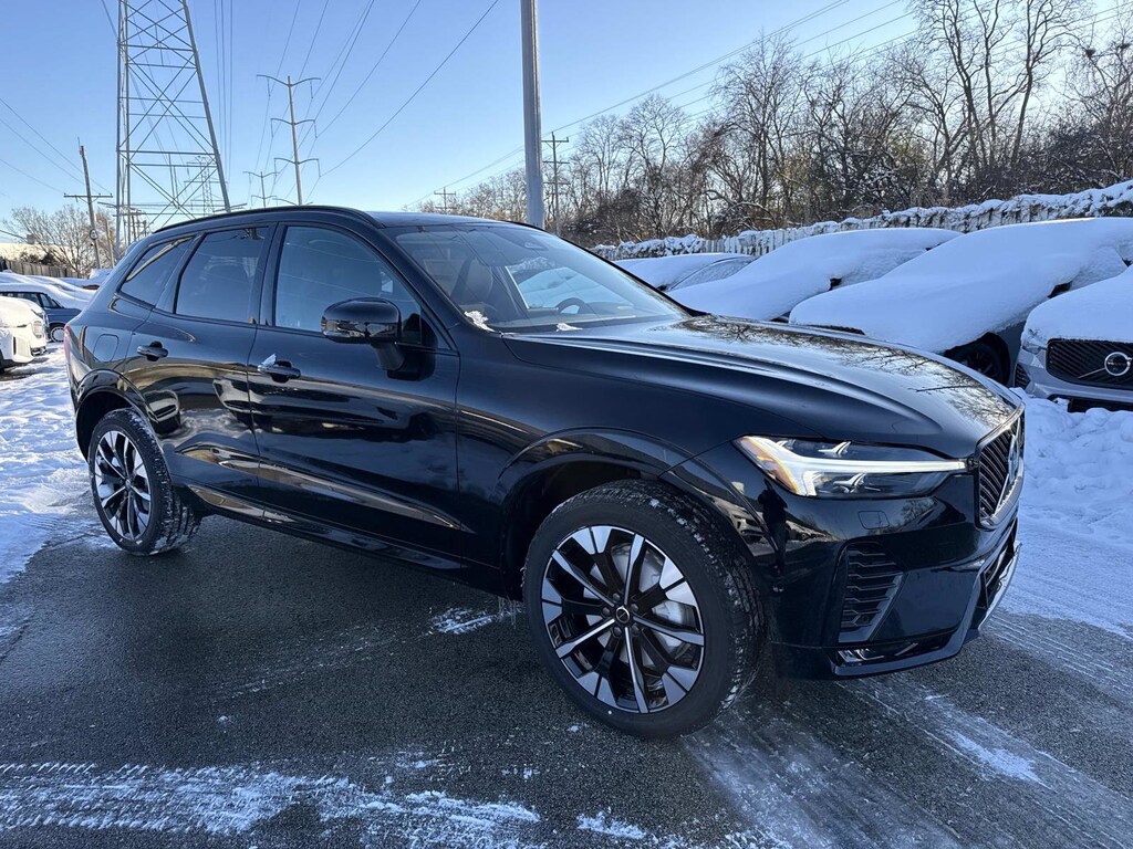 New 2026 Volvo XC60 B5 Plus SUV