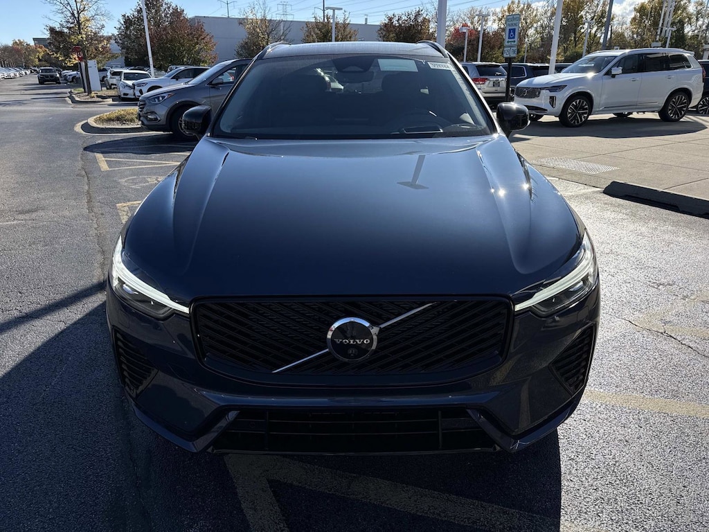 New 2026 Volvo XC60 B5 Ultra SUV