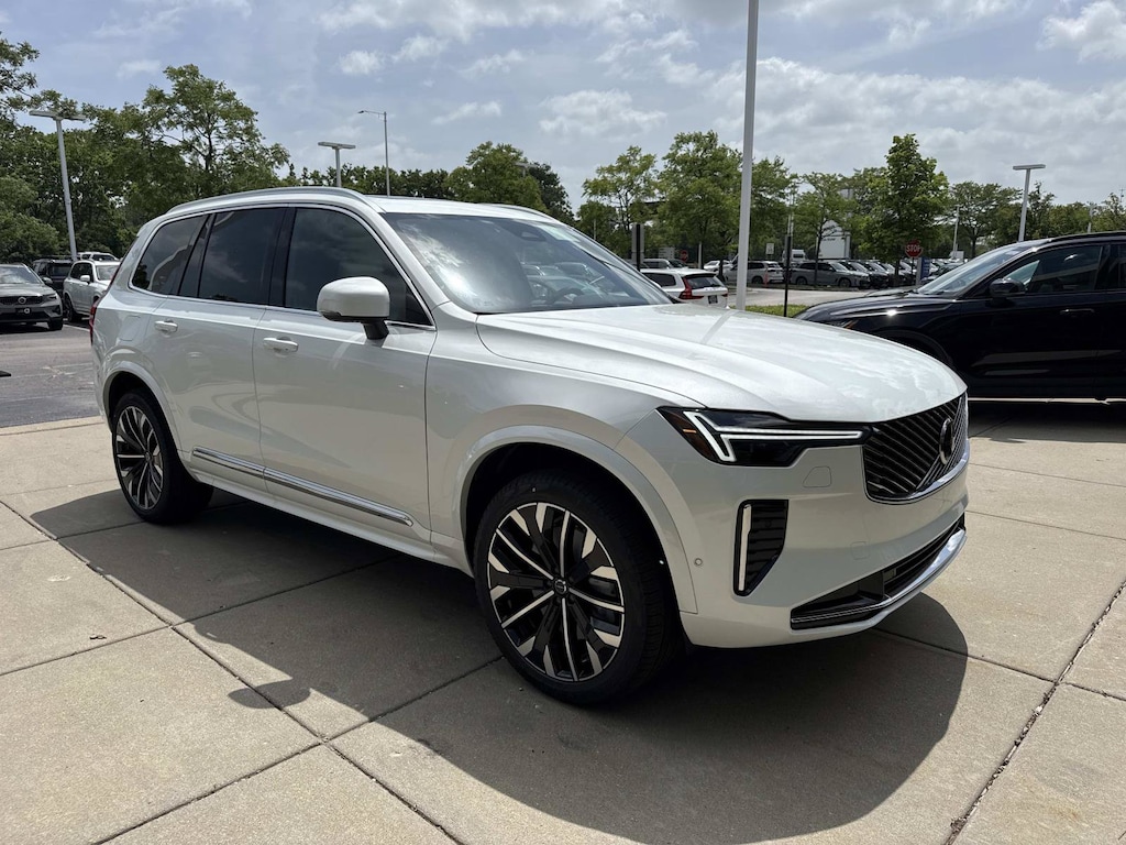New 2026 Volvo XC90 B6 Plus 7-Seater SUV