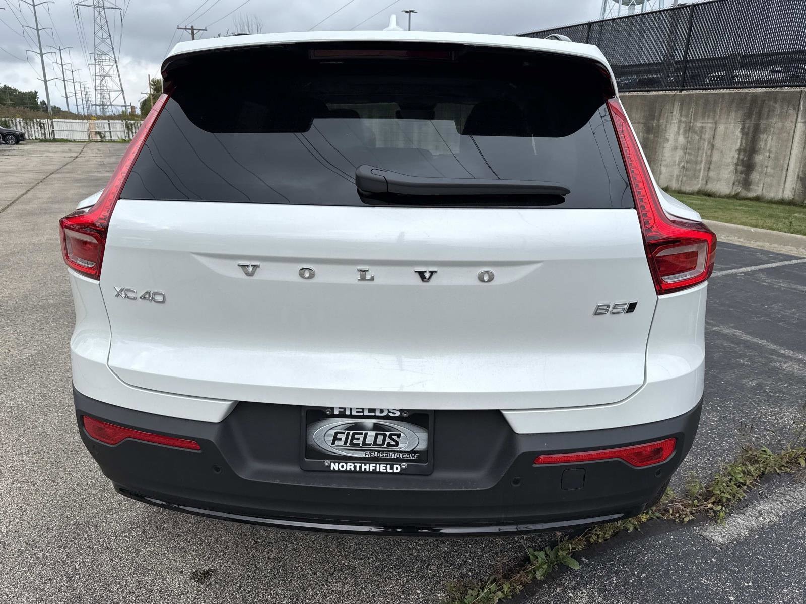 2026 Volvo XC40 Ultra - Photo 6